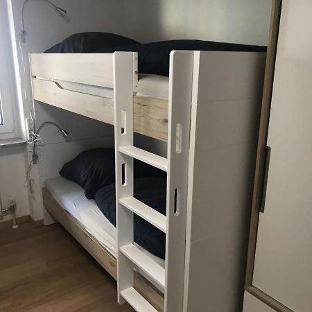 Schoenes Ferienappartment In Zell Am See: Zentral Gelegen Und Naehe Der Areitbahn Und Dem Zeller See Exterior photo
